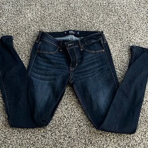 Hollister low rise Jean jegging, women’s size 5R